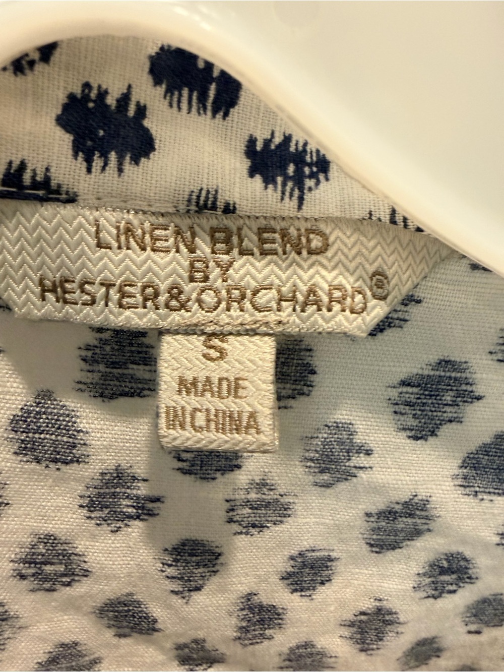 Hester & Orchard Linen Blend Button Front Blouse Small Navy White Print Top - Picture 3 of 9